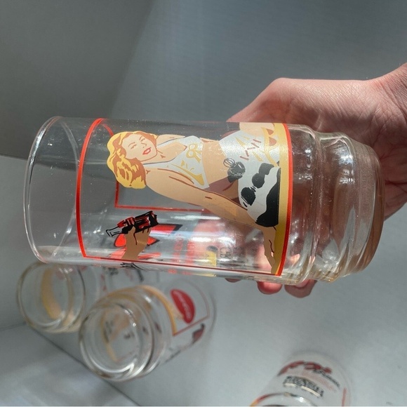 Coca-Cola Roxys Diner Grand Casino Biloxi Collectivle Glasses Set of 4 Vintage - Picture 6 of 7